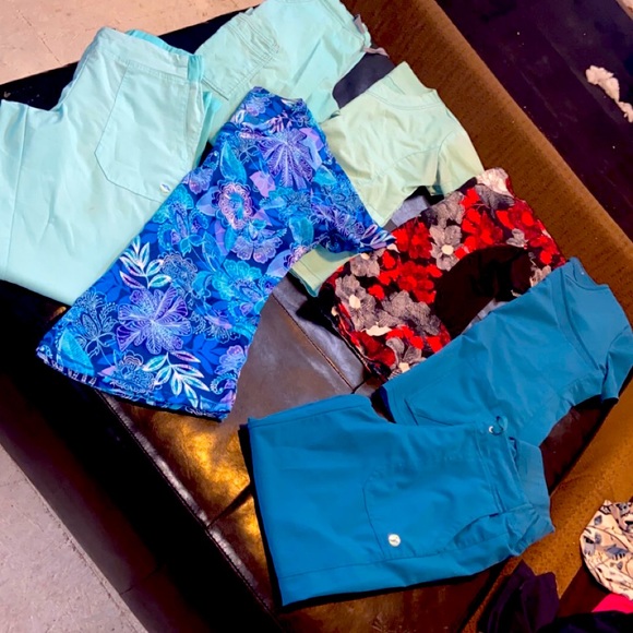 Scrubs - Picture 2 of 2